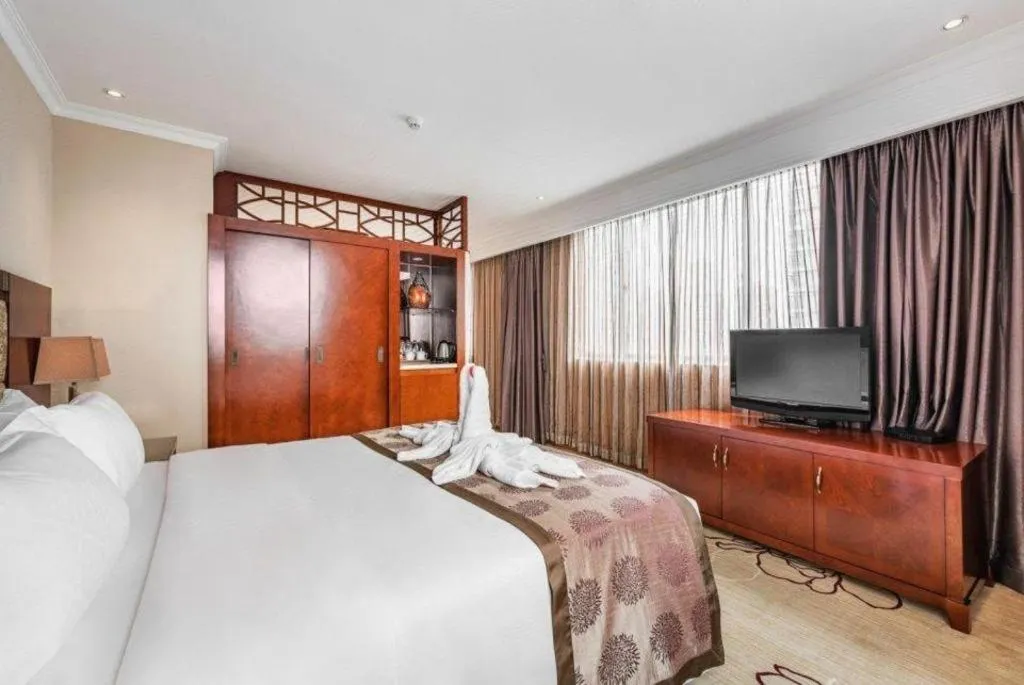 Bed in Chongqing River Romance Hotel