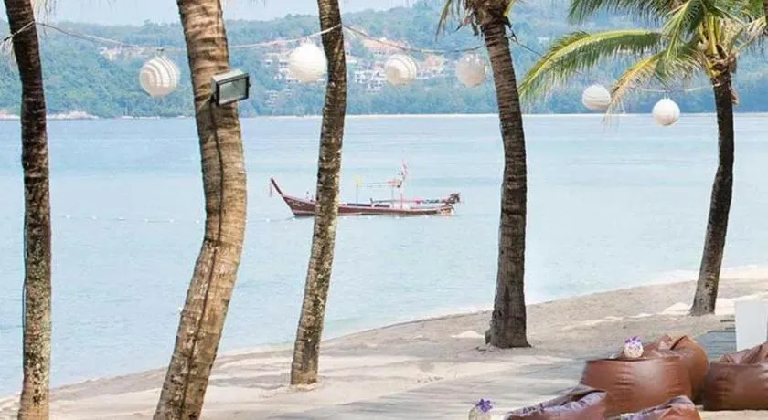 Dusit Thani Laguna Pool Villa