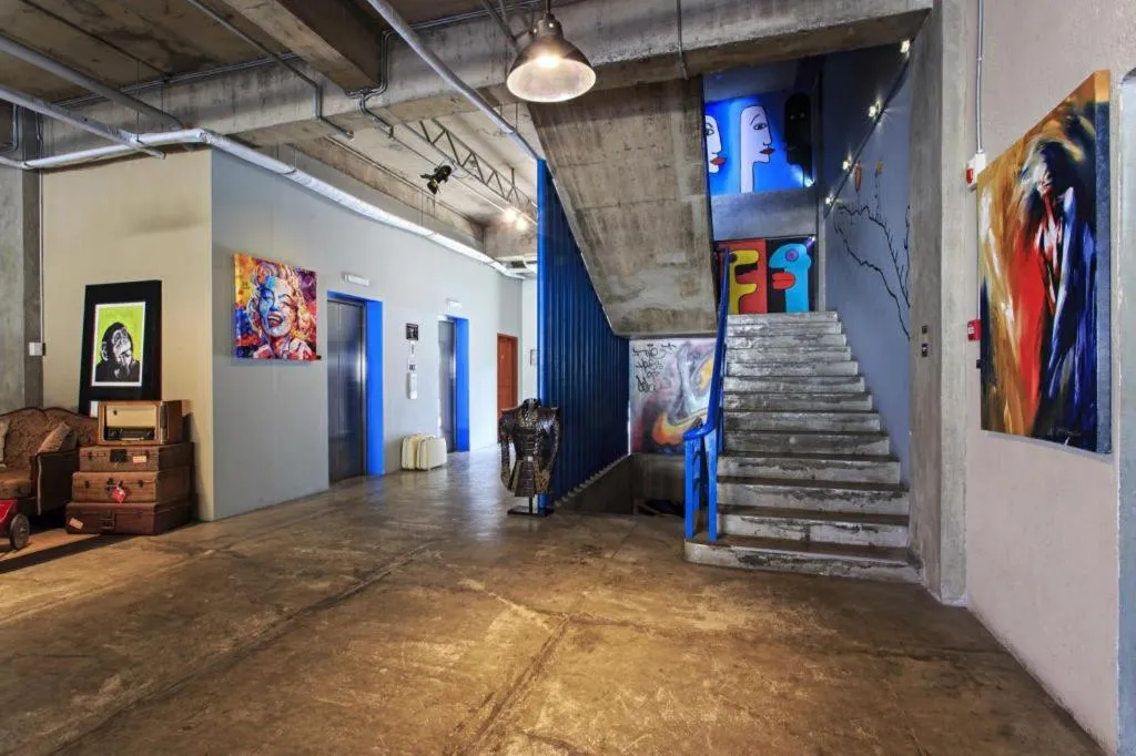 The Henry Hotel Cebu - Multi-use Hotel