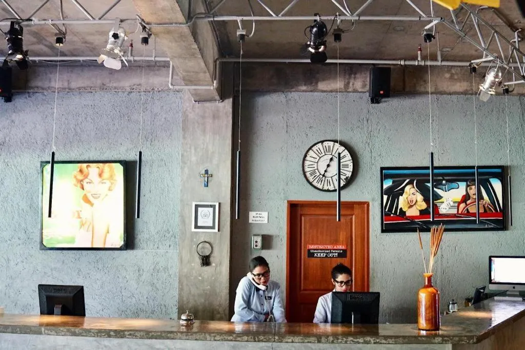 The Henry Hotel Cebu - Multi-use Hotel