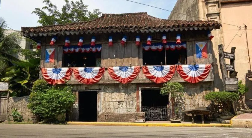 The Henry Hotel Cebu - Multi-use Hotel