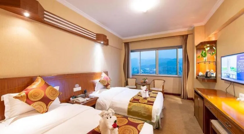 Bed in Yichang Three Gorges Project Hotel