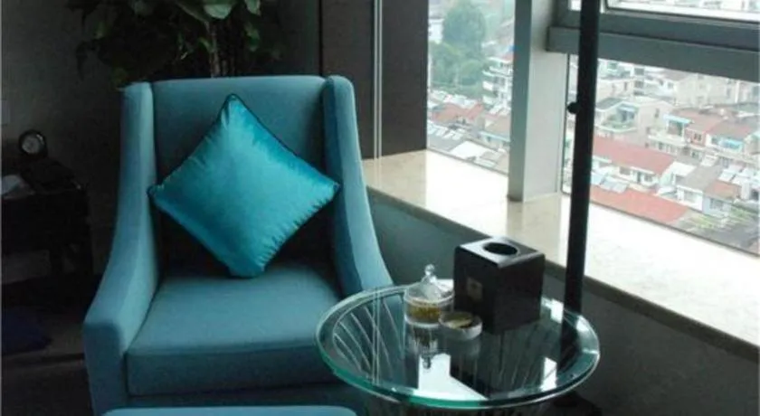 Fuyang International Trade Centre Hotel