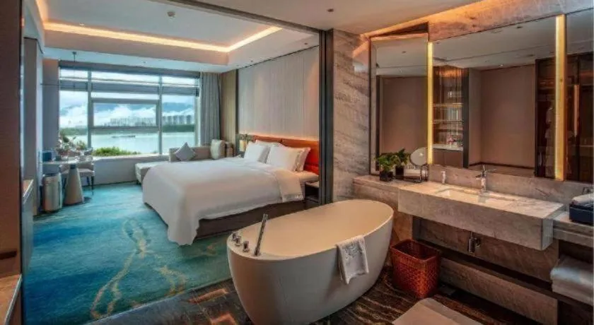 Bed in Fuyang International Trade Centre Hotel