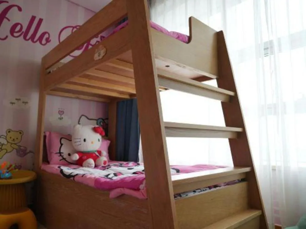 Bed in Fuyang International Trade Centre Hotel