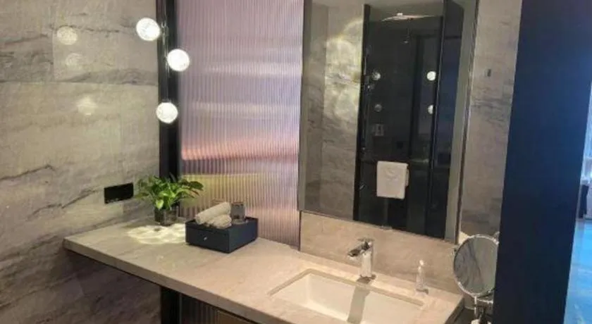 Fuyang International Trade Centre Hotel