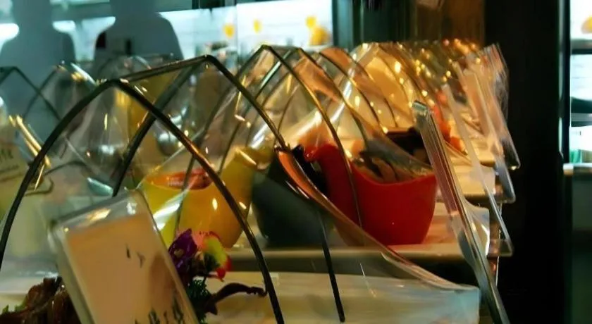 Fuyang International Trade Centre Hotel