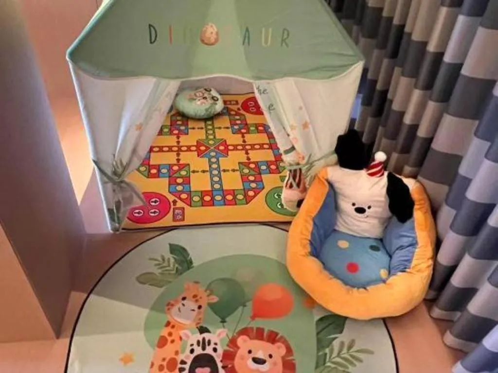 Bed in Movie Star Hotel