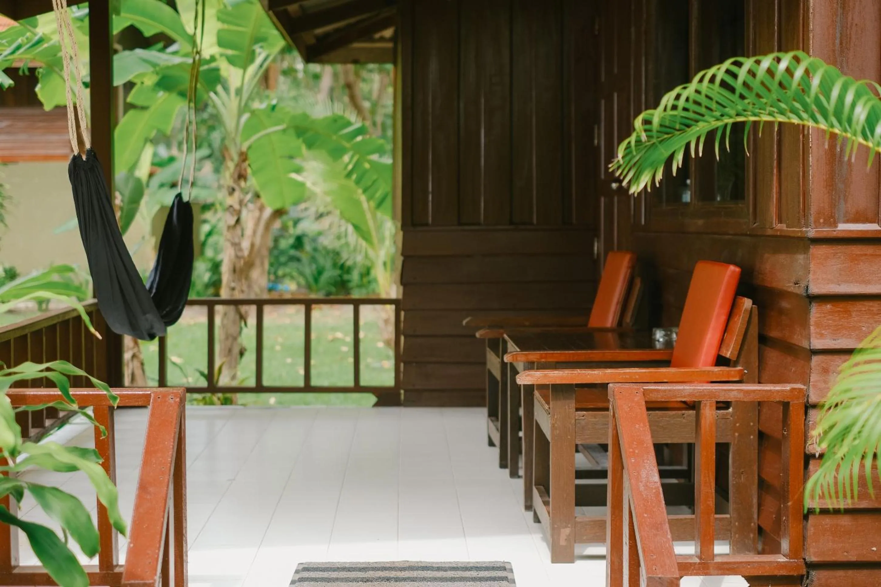 Balcony/Terrace in JOY Bungalow Resort and Restaurant