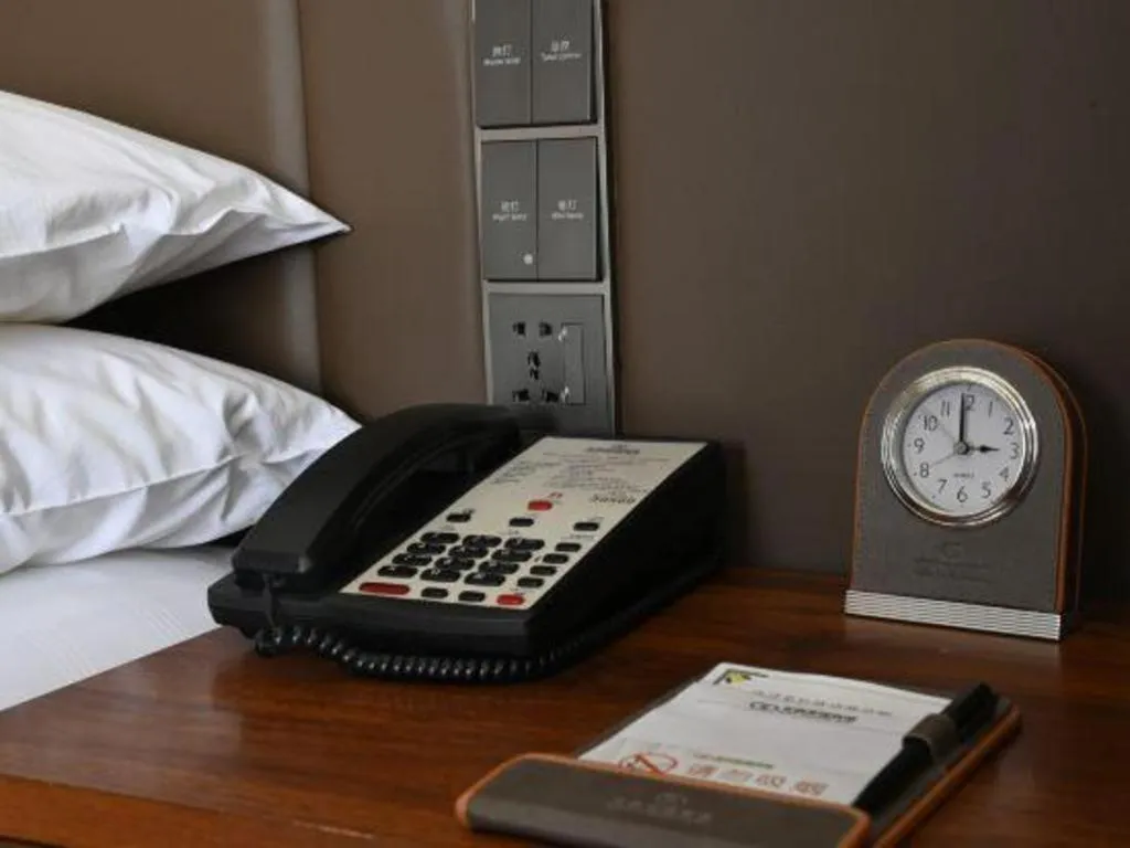 Bed in Beijing Friendship Hotel Jing Bin Building