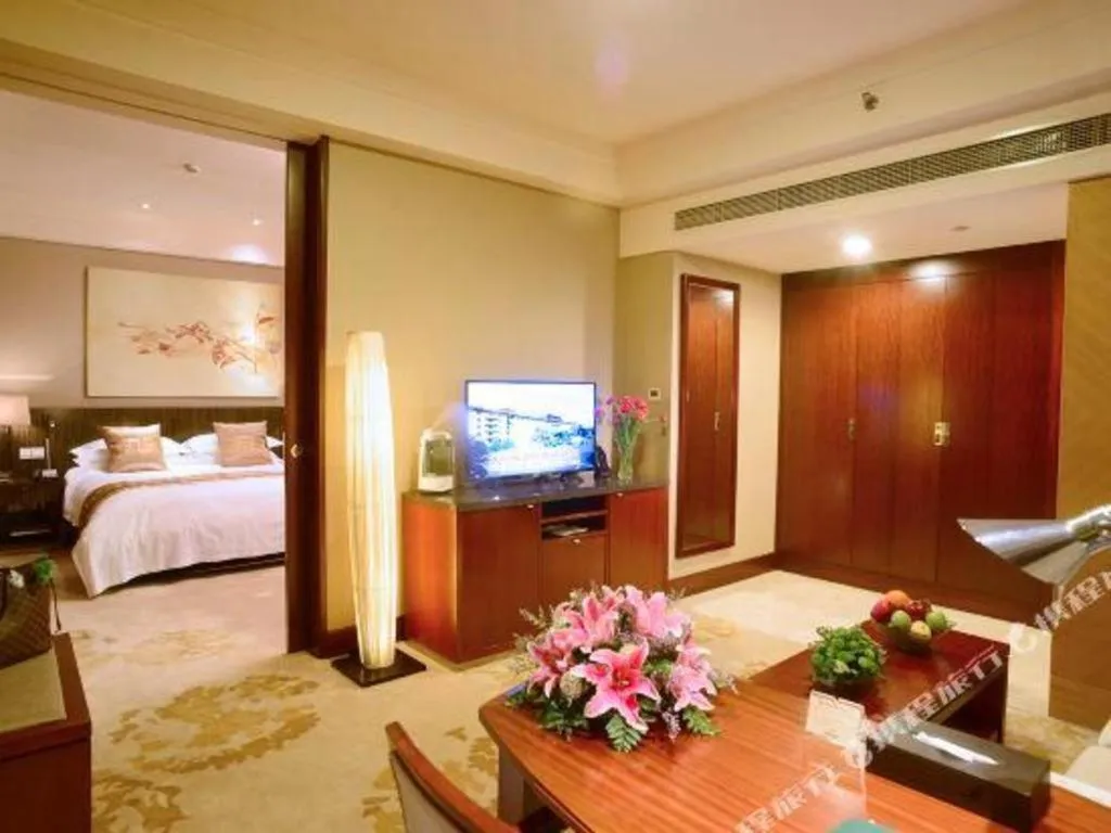 Bed in Beijing Friendship Hotel Jing Bin Building