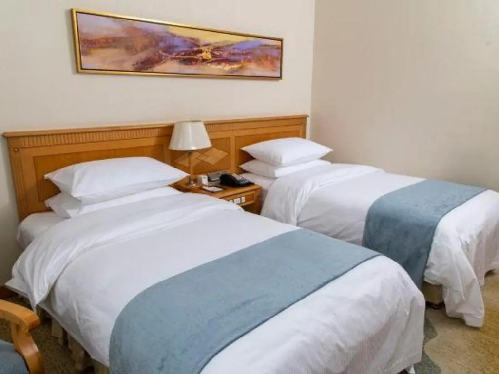 Bed in Beijing Friendship Hotel Jing Bin Building