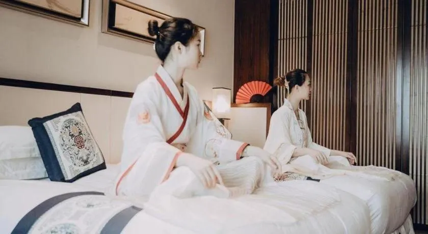 Bed in Tong Que Tai Jinling Hotel Tongling Anhui