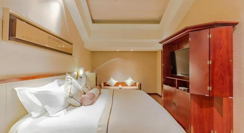 Bed in Tong Que Tai Jinling Hotel Tongling Anhui