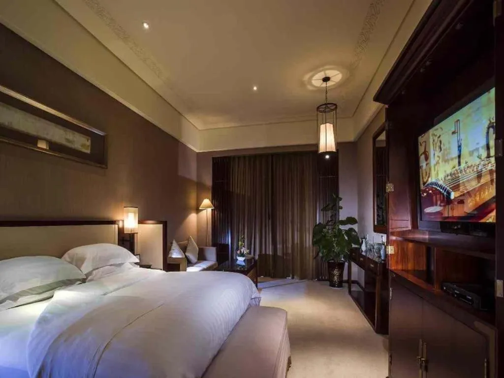 Bed in Tong Que Tai Jinling Hotel Tongling Anhui