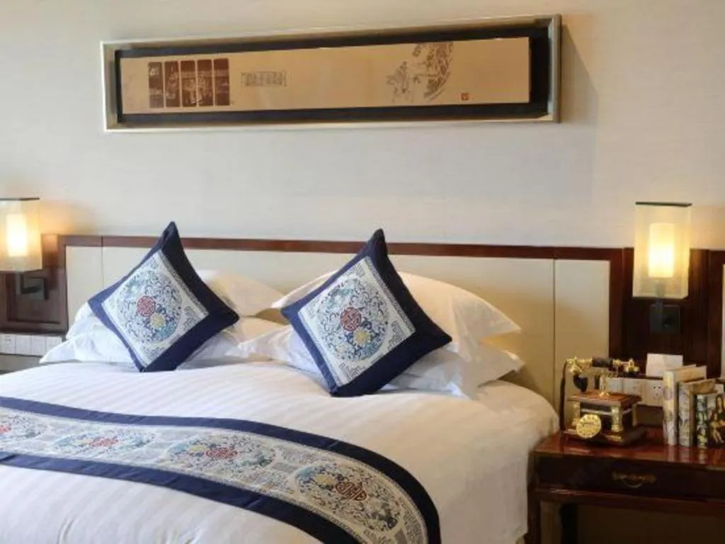 Bed in Tong Que Tai Jinling Hotel Tongling Anhui