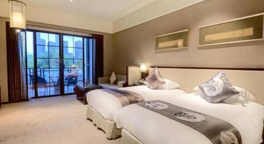 Bed in Tong Que Tai Jinling Hotel Tongling Anhui