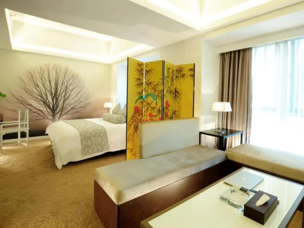 Bed in Xian Hotel New