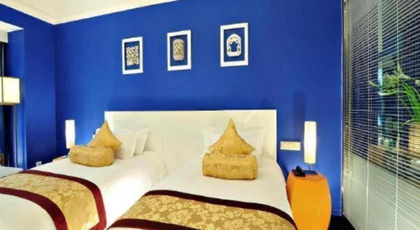 Bed in Xian Hotel New