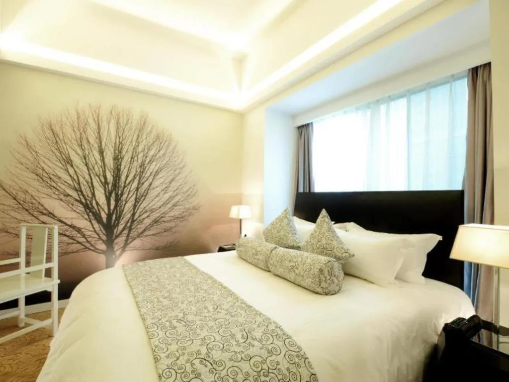 Bed in Xian Hotel New