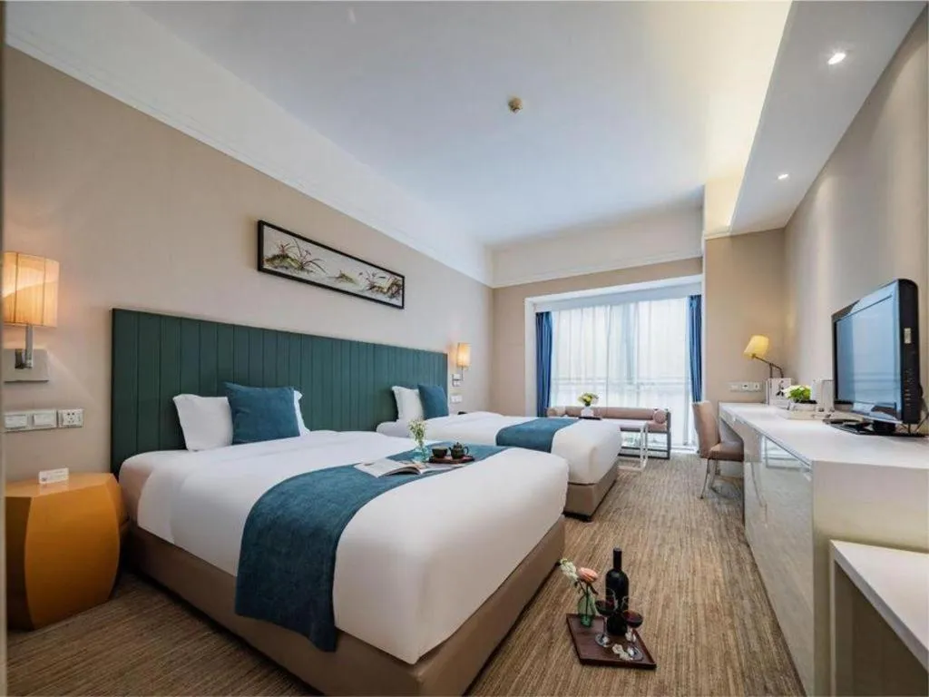 Bed in Xian Hotel New