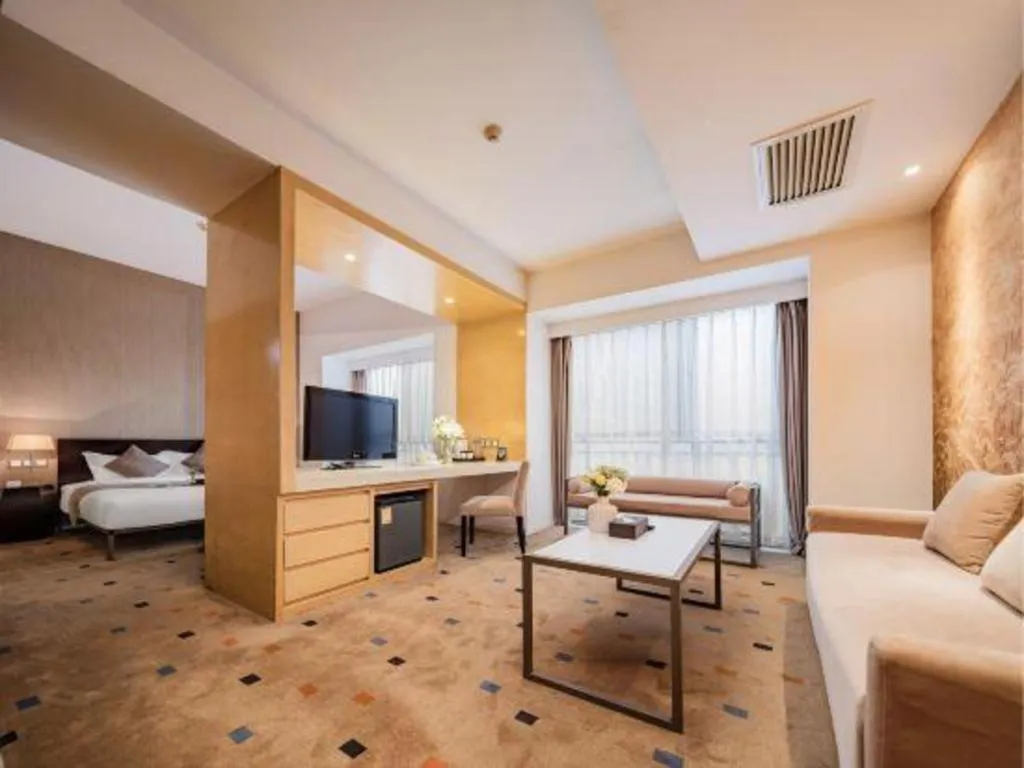 Bed in Xian Hotel New