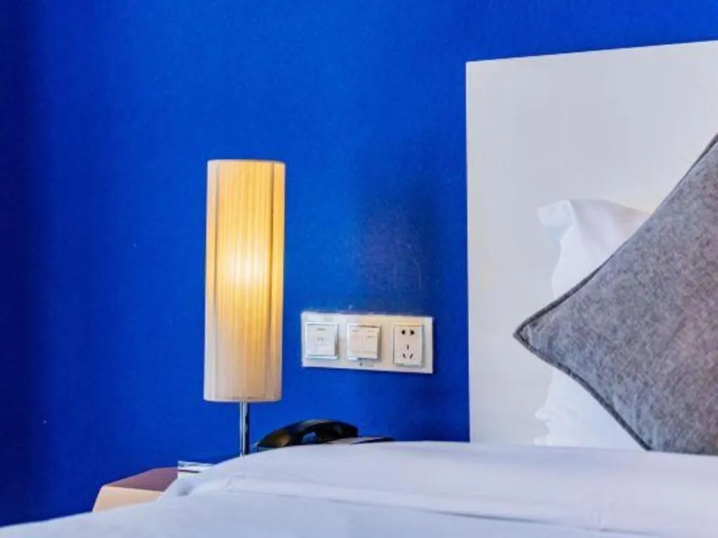 Bed in Xian Hotel New