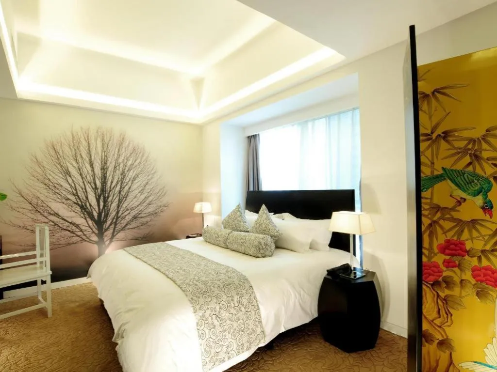 Bed in Xian Hotel New