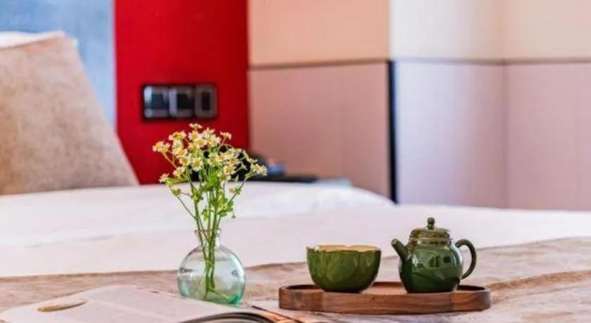 Bed in Xian Hotel New