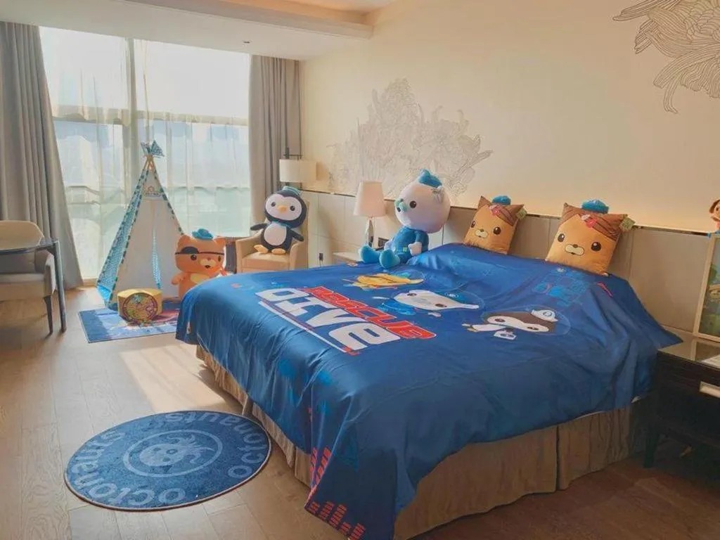 Bed in Nanjing Lakehome Hotels and Resorts