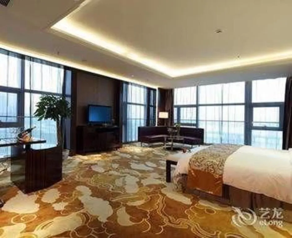 Bed in Nanjing Lakehome Hotels and Resorts