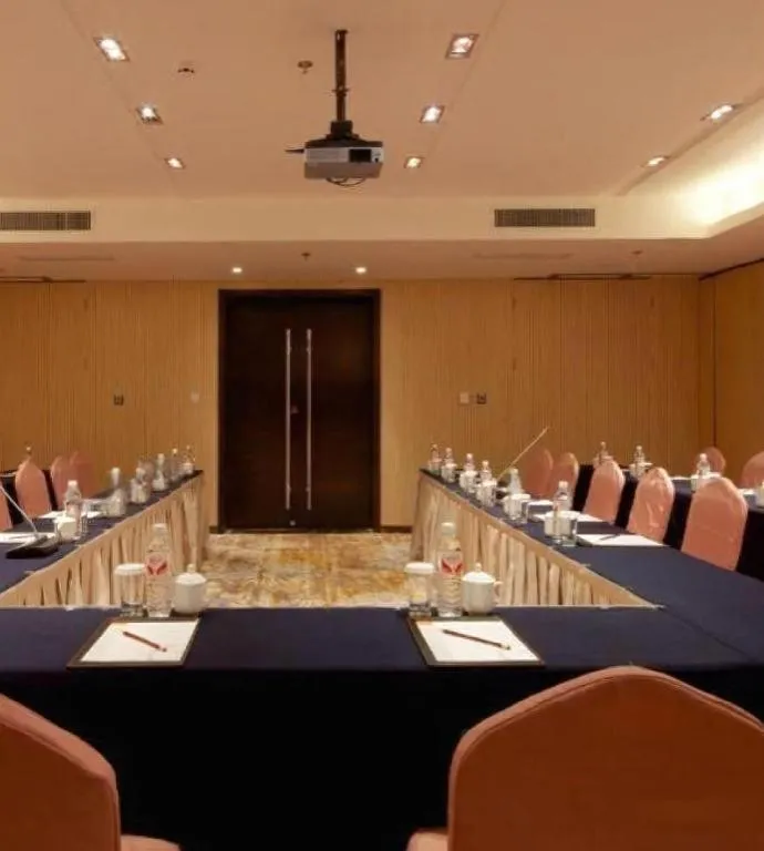 Nanjing Lakehome Hotels and Resorts