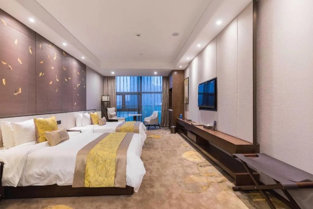 Bed in Nanjing Lakehome Hotels and Resorts