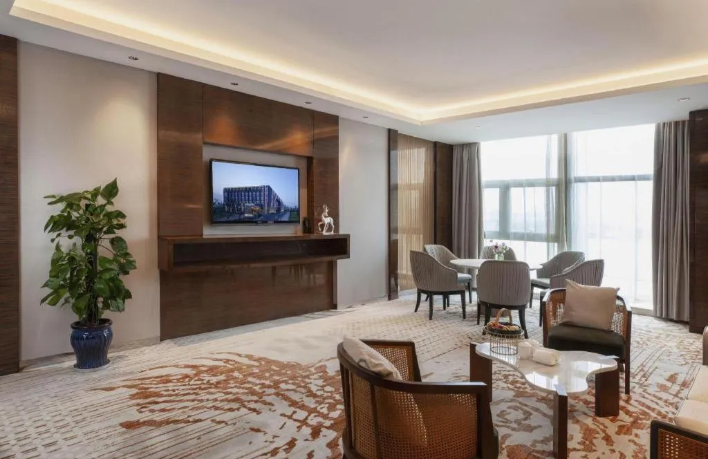 Nanjing Lakehome Hotels and Resorts