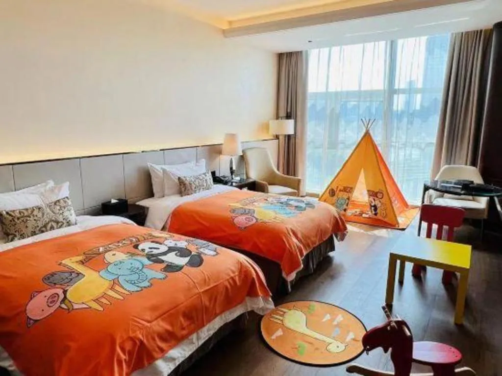 Bed in Nanjing Lakehome Hotels and Resorts