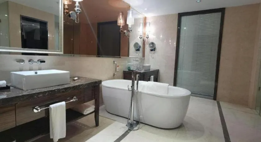 Nanjing Lakehome Hotels and Resorts