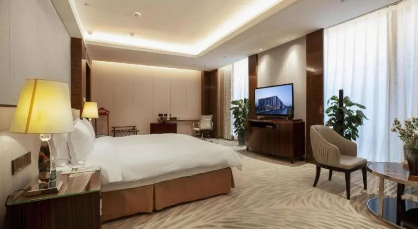 Bed in Nanjing Lakehome Hotels and Resorts