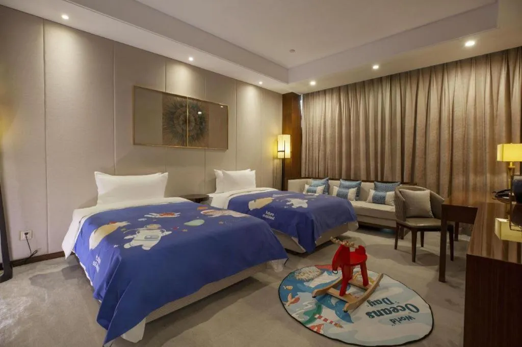 Bed in Nanjing Lakehome Hotels and Resorts