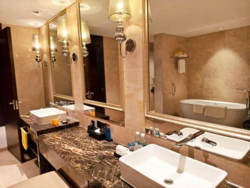 Nanjing Lakehome Hotels and Resorts