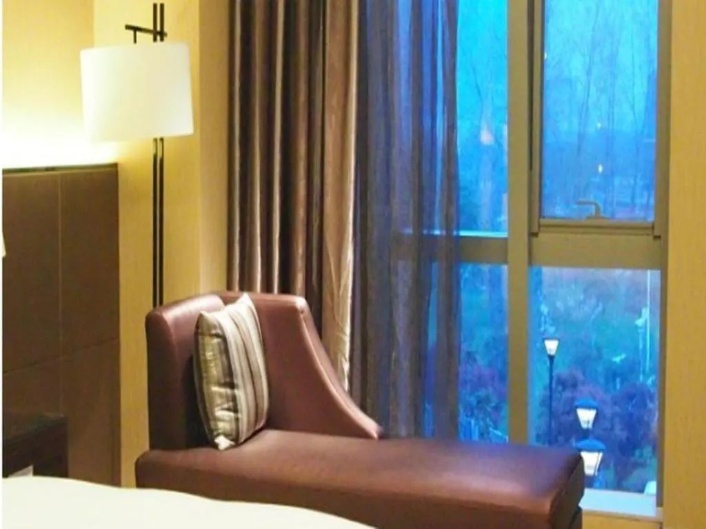 Bed in Nanjing Lakehome Hotels and Resorts