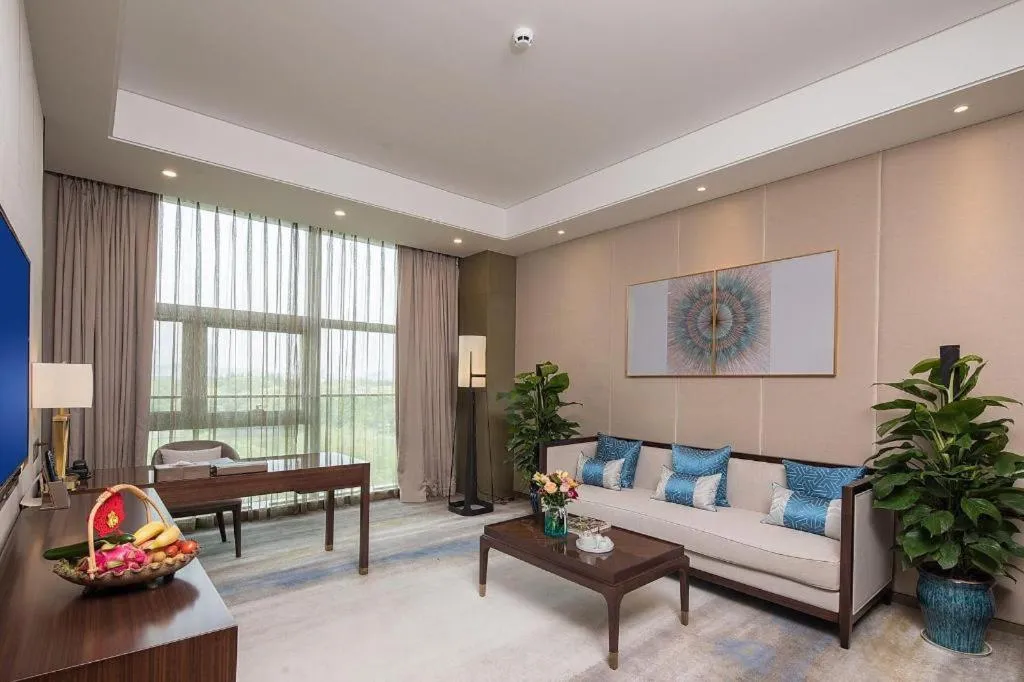 Nanjing Lakehome Hotels and Resorts