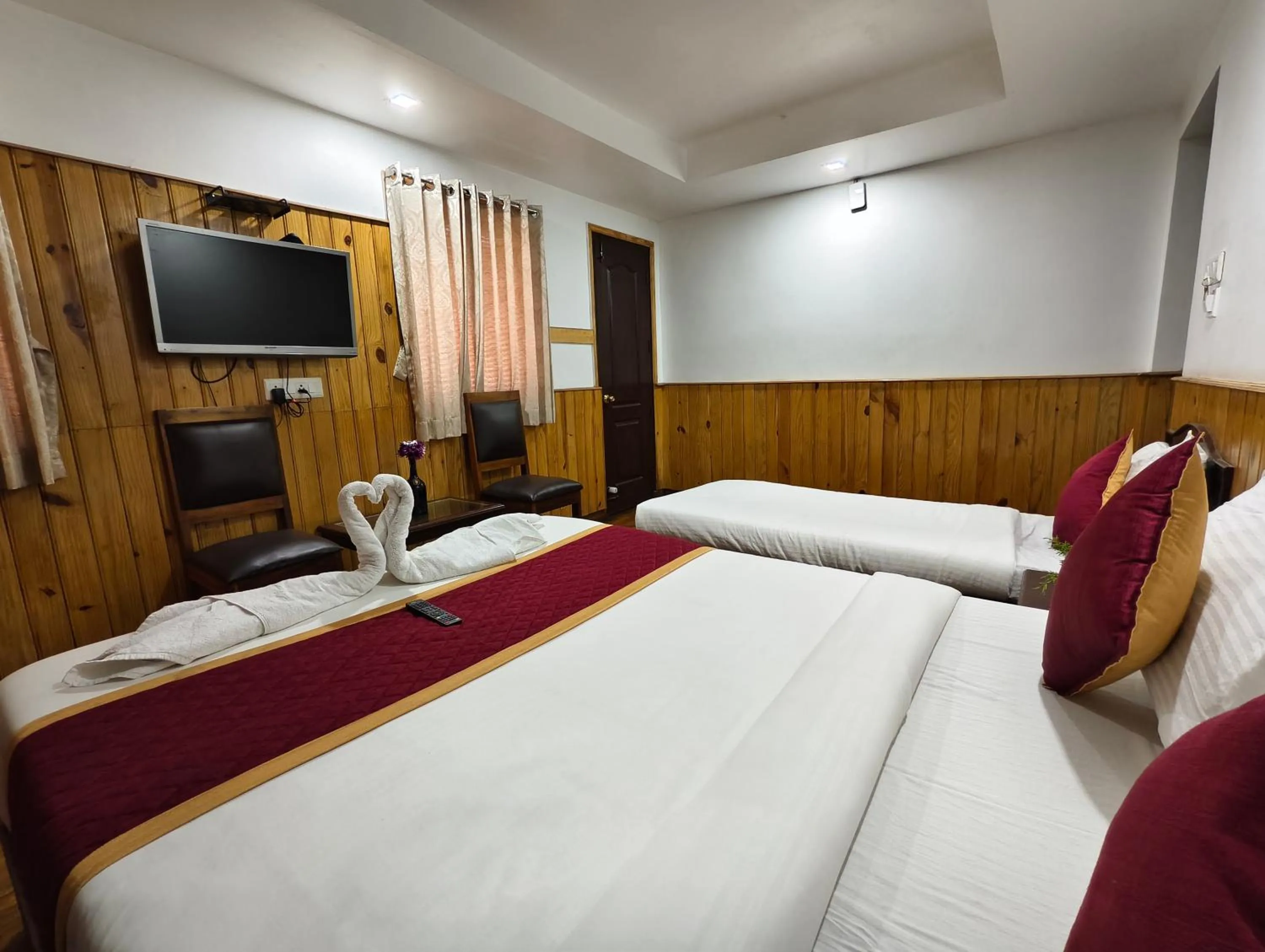 Bed in Tree Elanza, Unit of Santhi Ayurvedic Resort