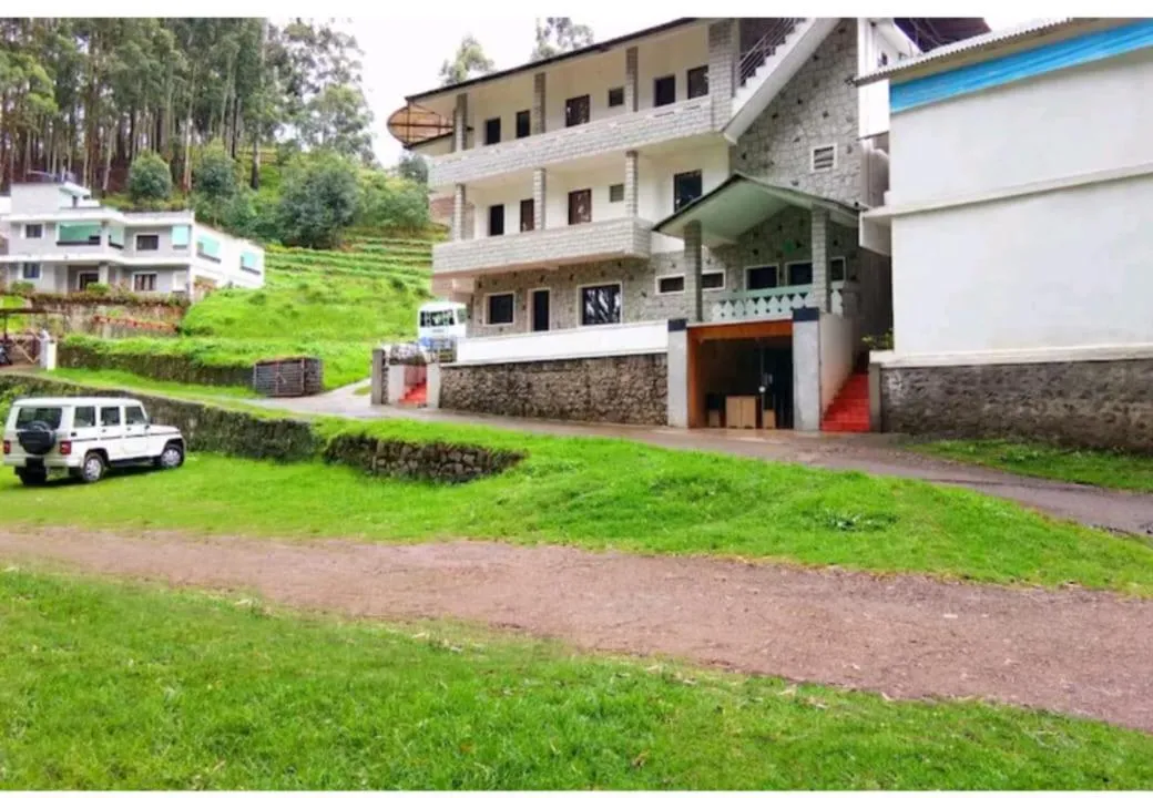 Tree Elanza, Unit of Santhi Ayurvedic Resort