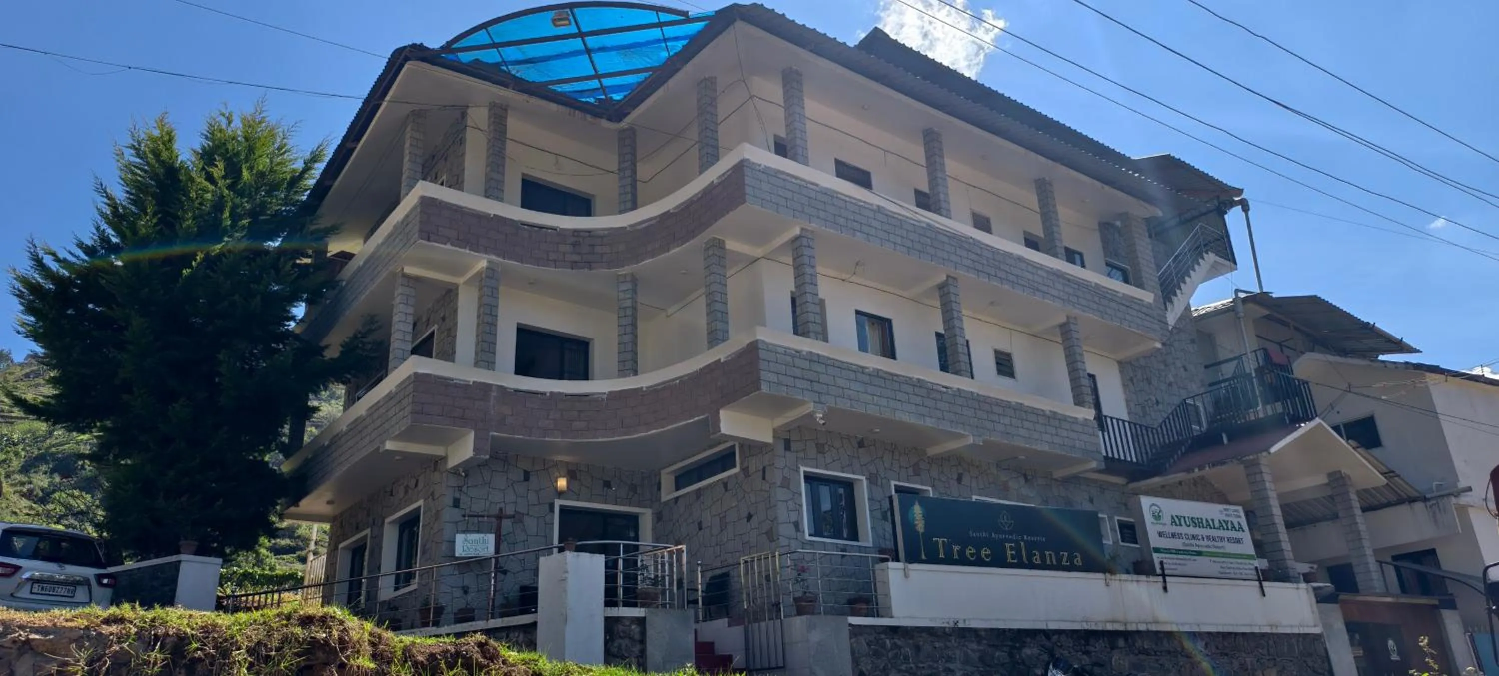 Tree Elanza, Unit of Santhi Ayurvedic Resort