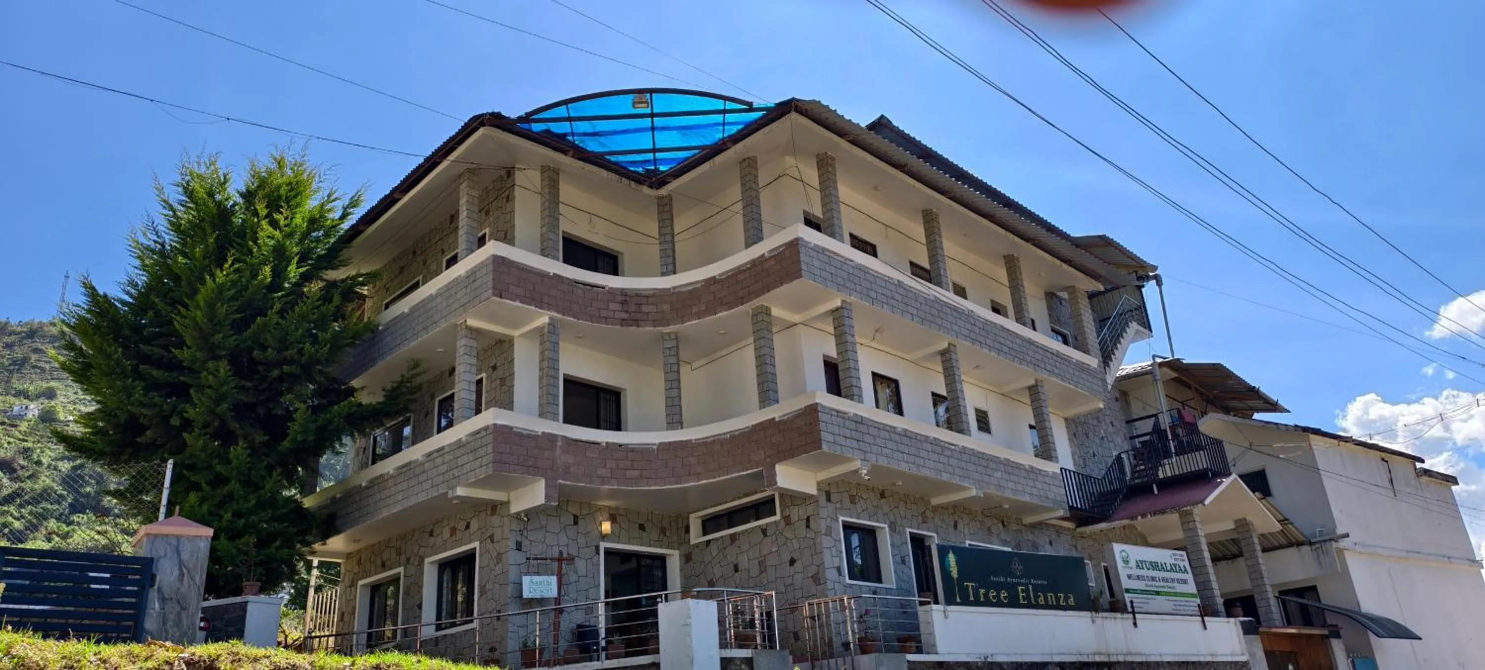 Tree Elanza, Unit of Santhi Ayurvedic Resort