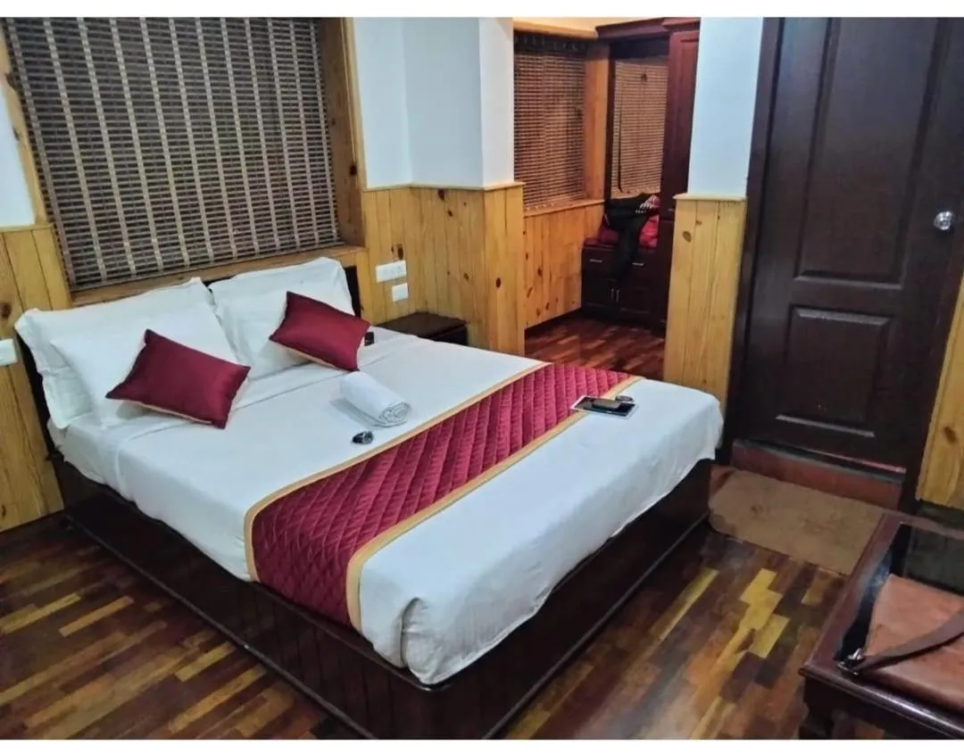 Bed in Tree Elanza, Unit of Santhi Ayurvedic Resort