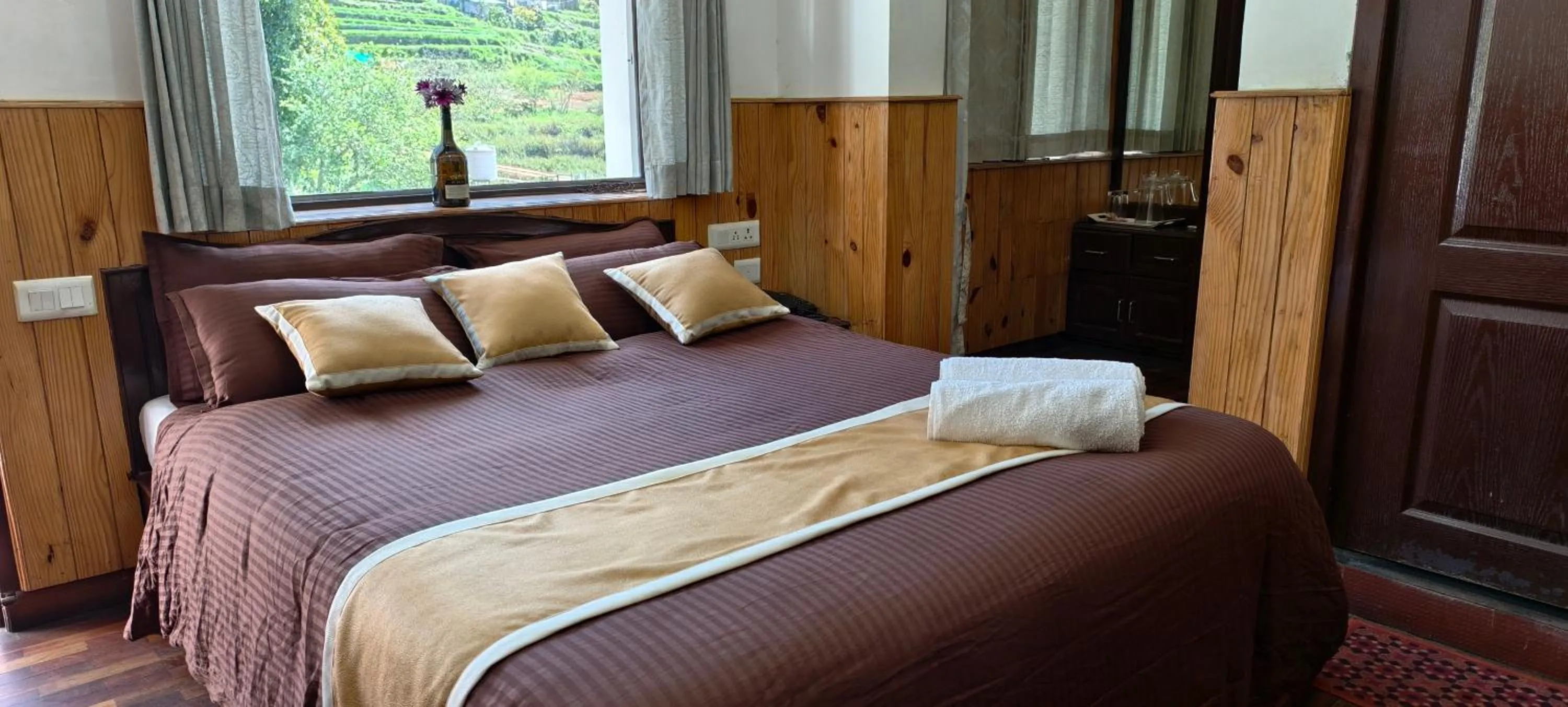 Bed in Tree Elanza, Unit of Santhi Ayurvedic Resort