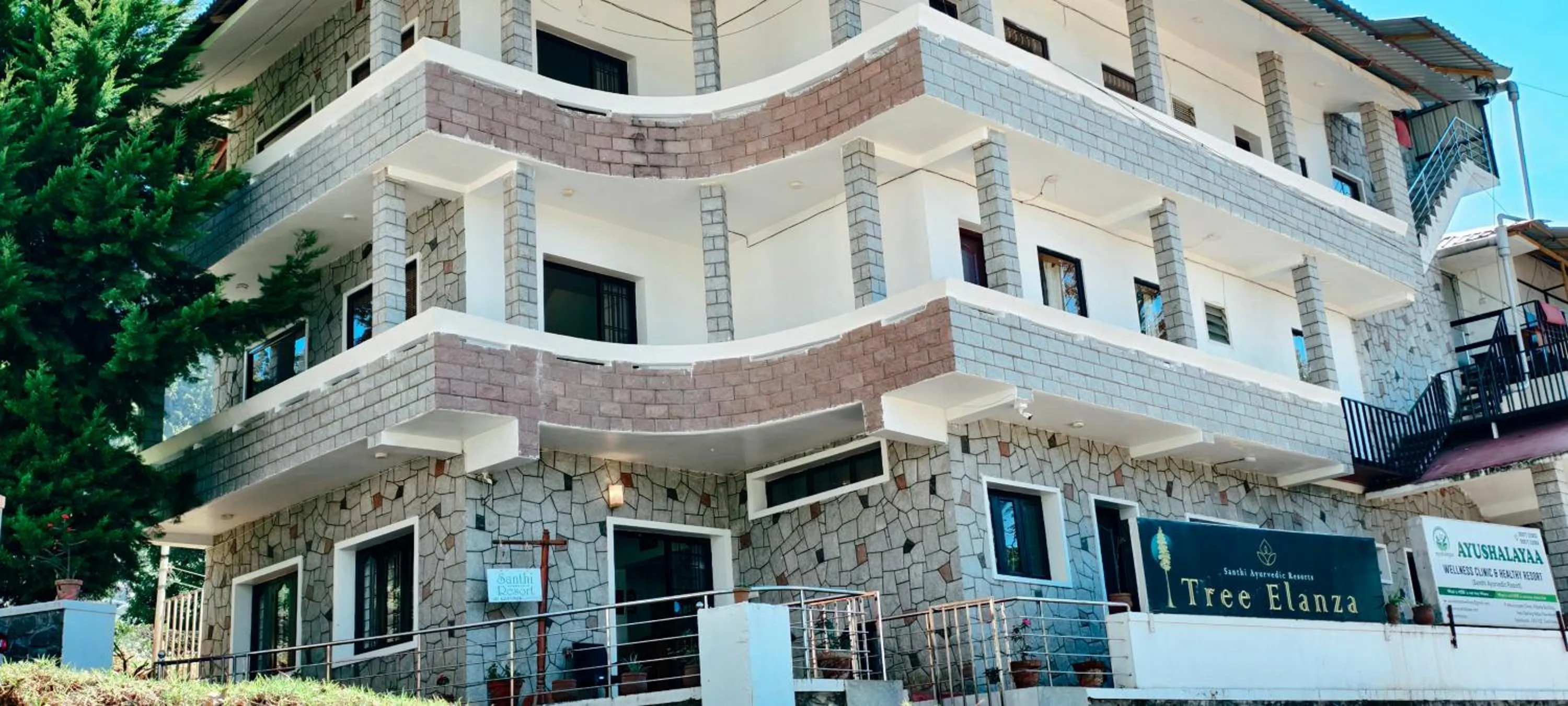 Tree Elanza, Unit of Santhi Ayurvedic Resort