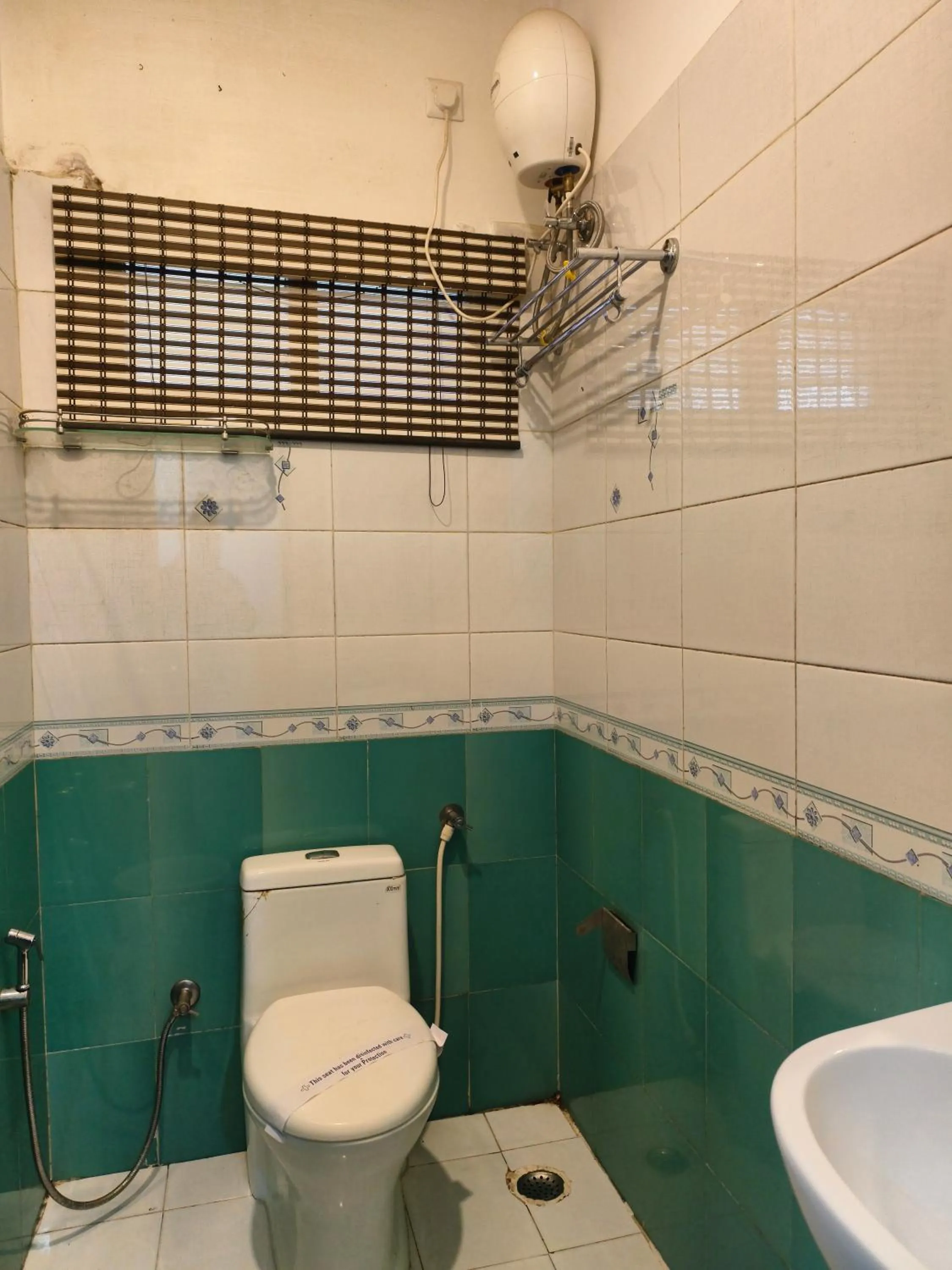 Tree Elanza, Unit of Santhi Ayurvedic Resort