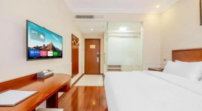 Bed in GreenTree Inn Suzhou Dongxing Road Xinye Square Express Hotel